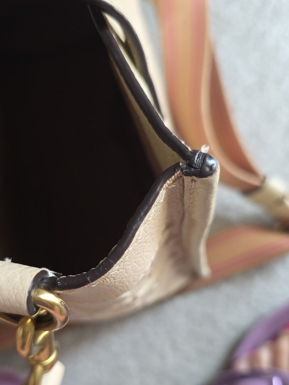 Coach Field Tote 22 In Signature LEATHER - Picture 10 of 16